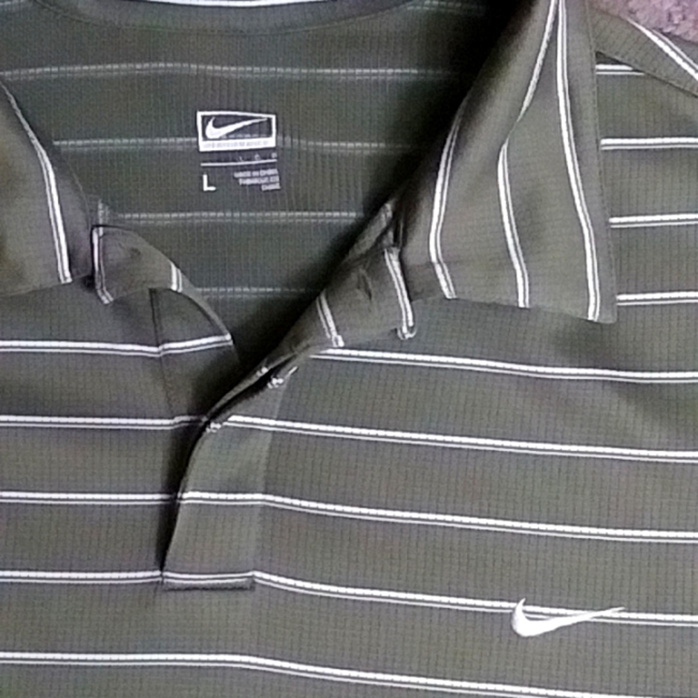 Nike Performance shirt - Picture 2 of 3